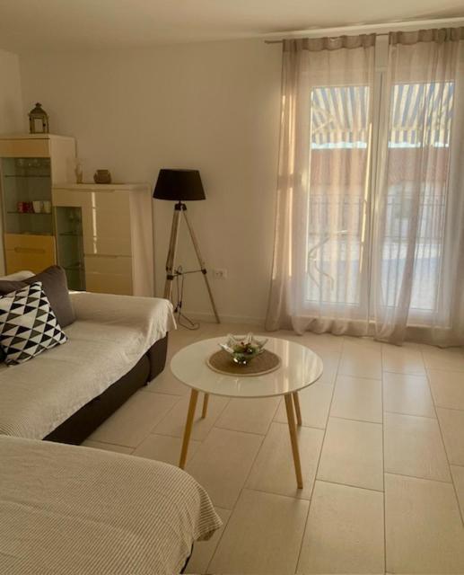 Luxury Apartment Cairos تروغير المظهر الخارجي الصورة