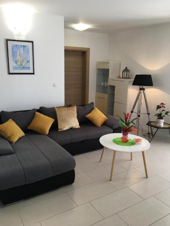 Luxury Apartment Cairos تروغير المظهر الخارجي الصورة
